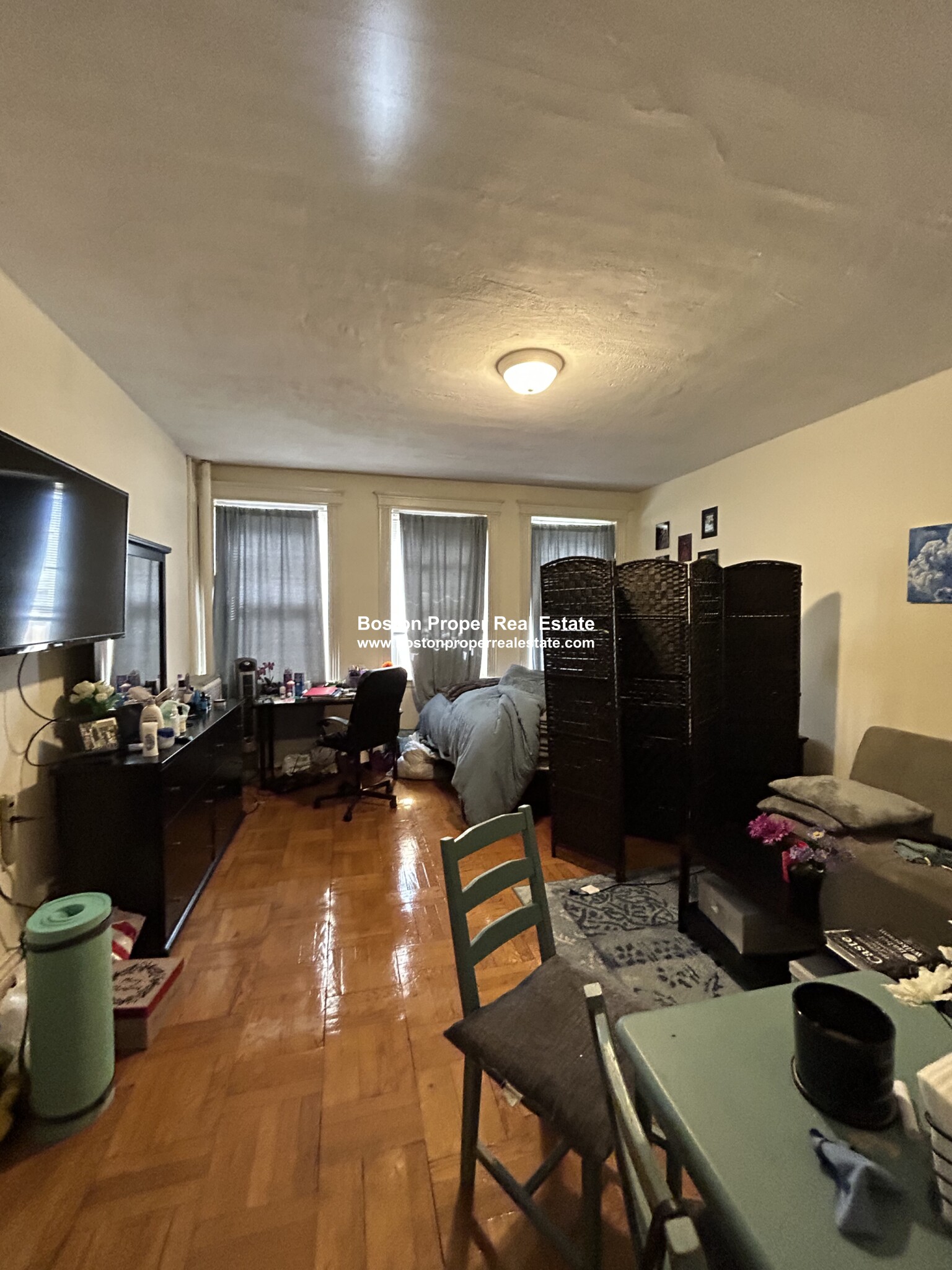 16 Queensberry St, Fenway