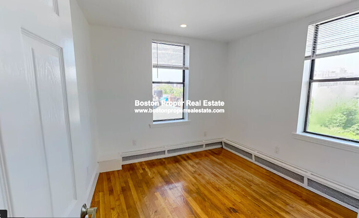 44 Joy St, Beacon Hill