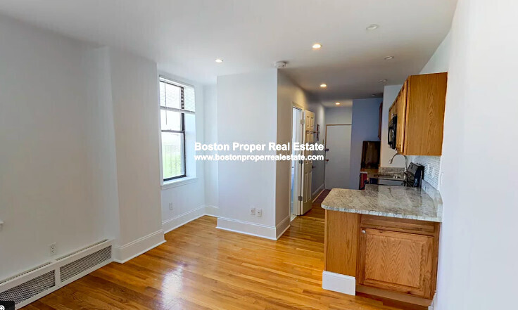 44 Joy St, Beacon Hill