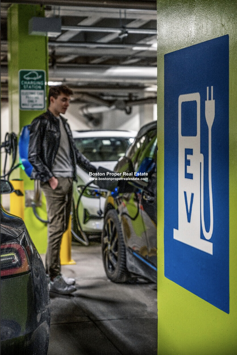 255 Massachusetts Ave, Back Bay