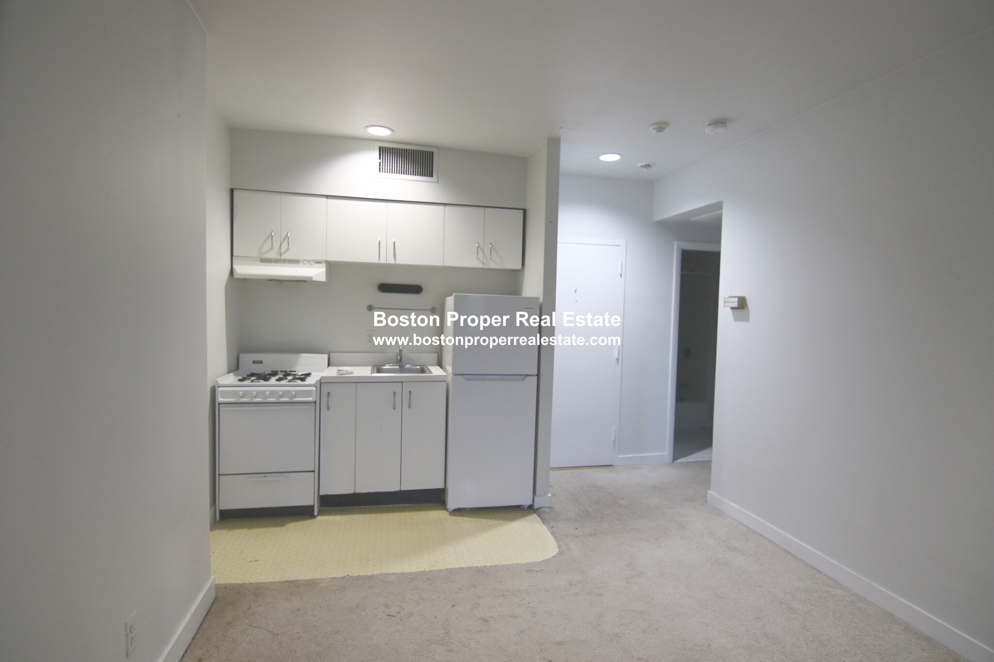 548 Columbus Ave, South End