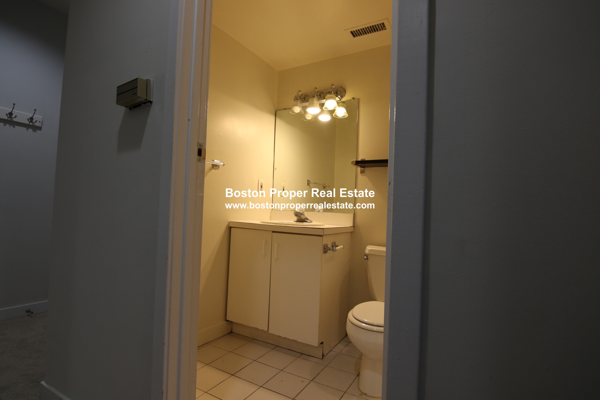 548 Columbus Ave, South End