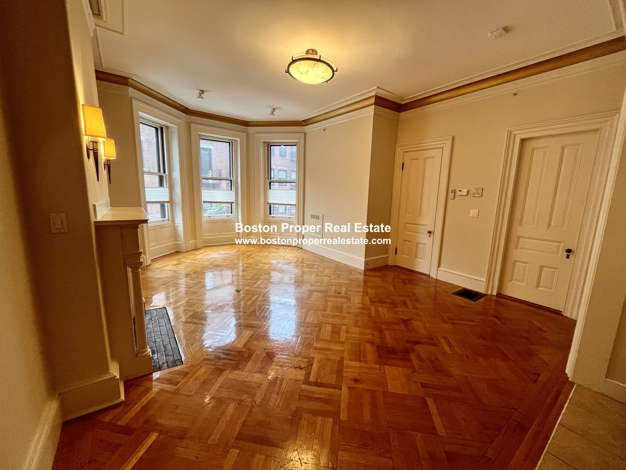 404 Marlborough St, Back Bay