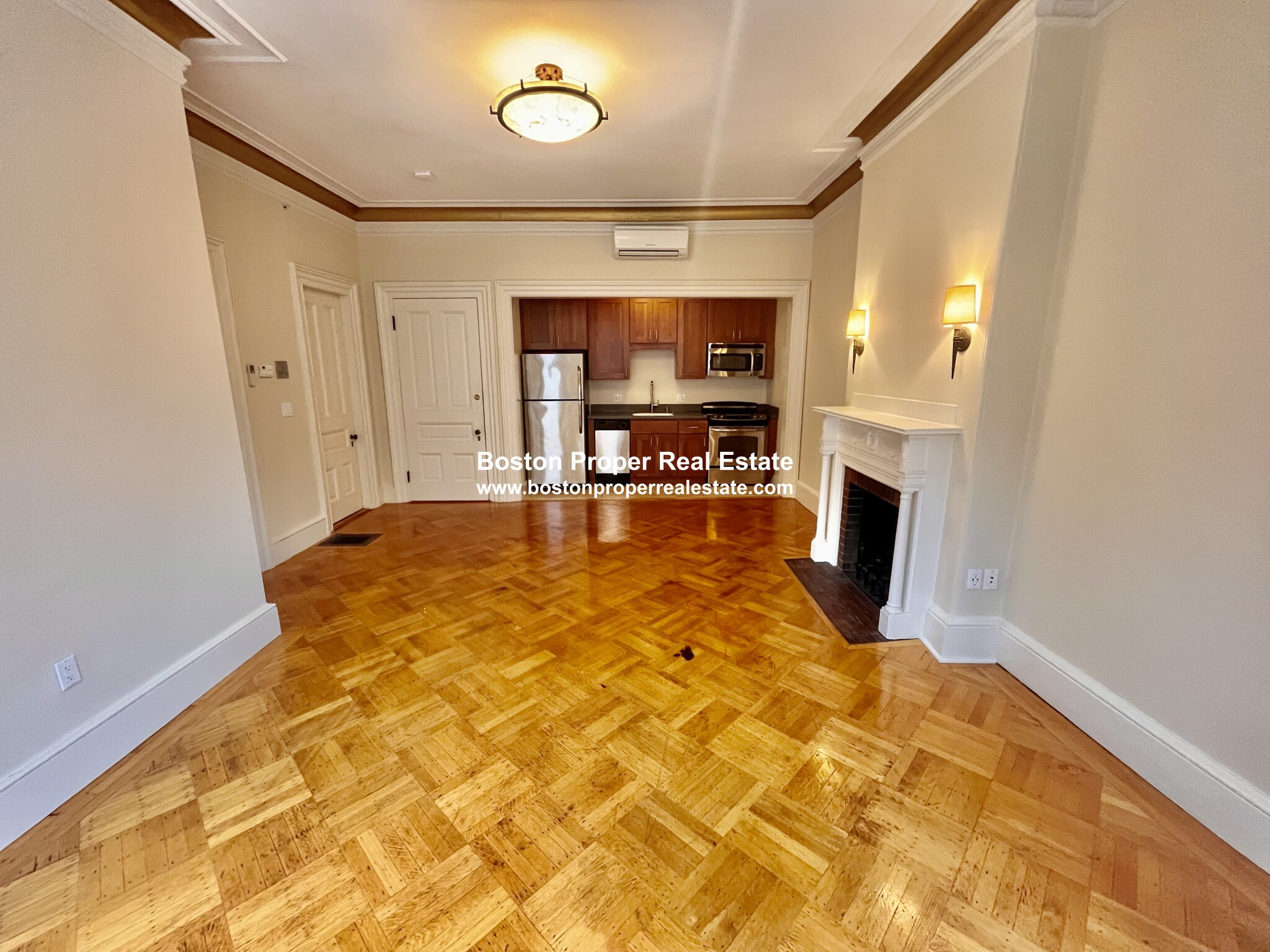 404 Marlborough St, Back Bay