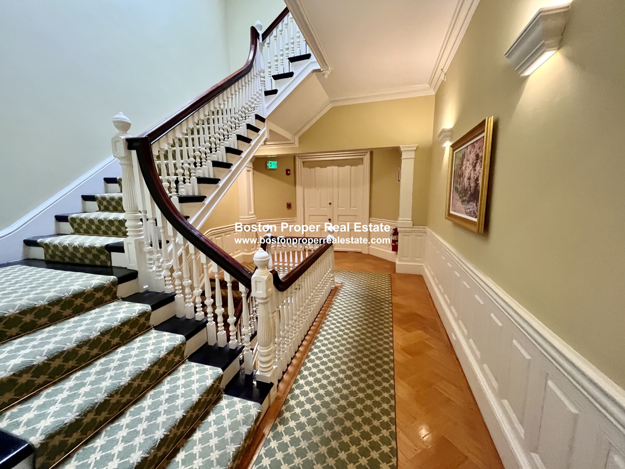 404 Marlborough St, Back Bay