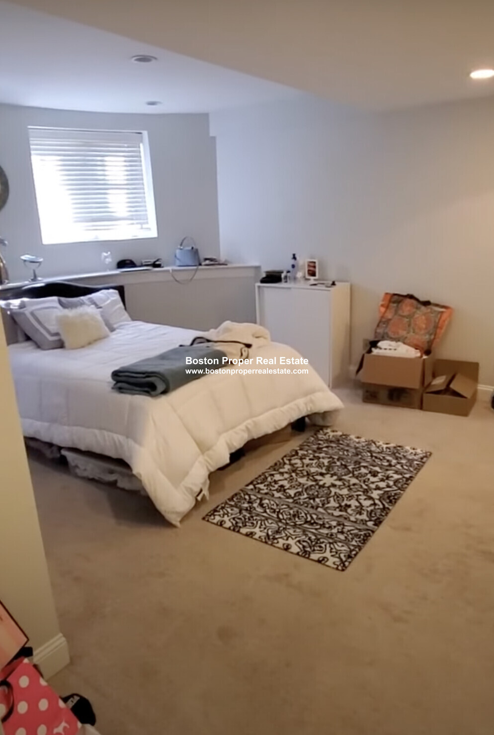 158 Saint Botolph St, Back Bay