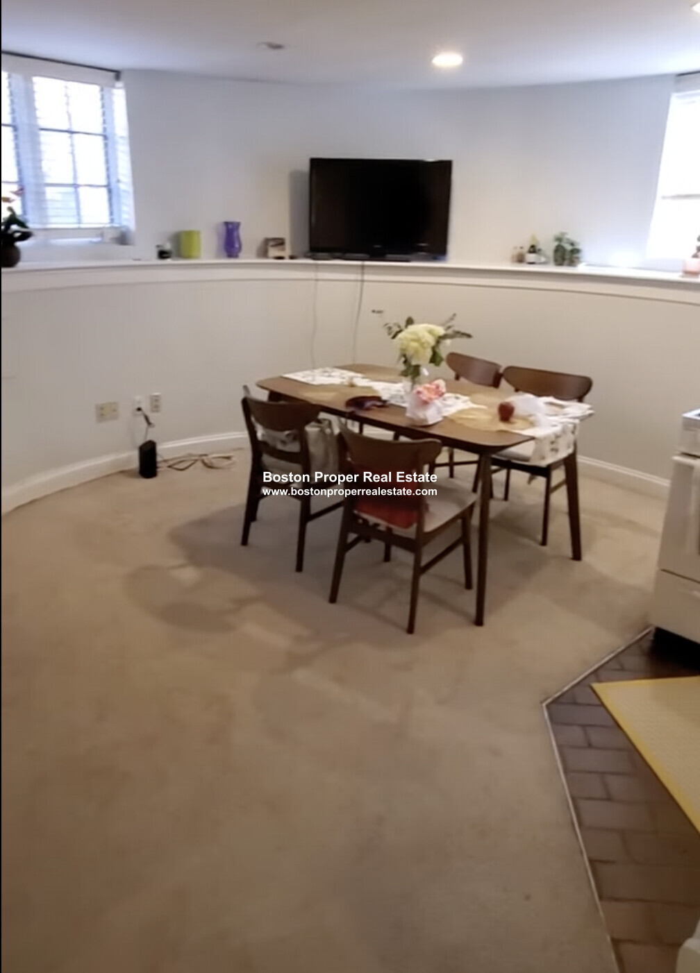 158 Saint Botolph St, Back Bay