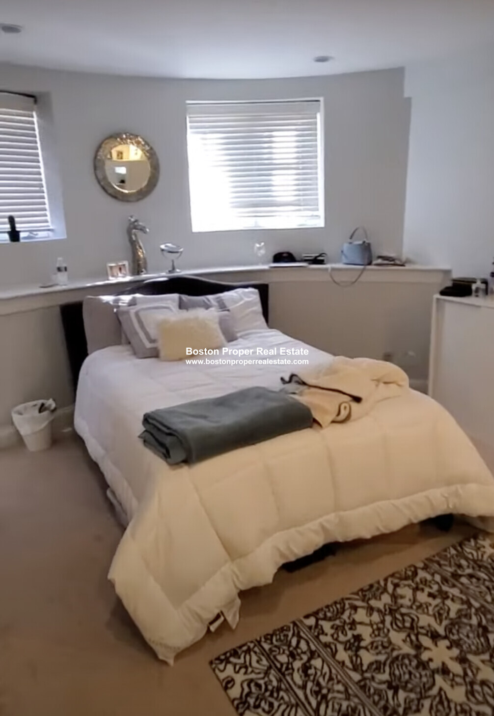 158 Saint Botolph St, Back Bay