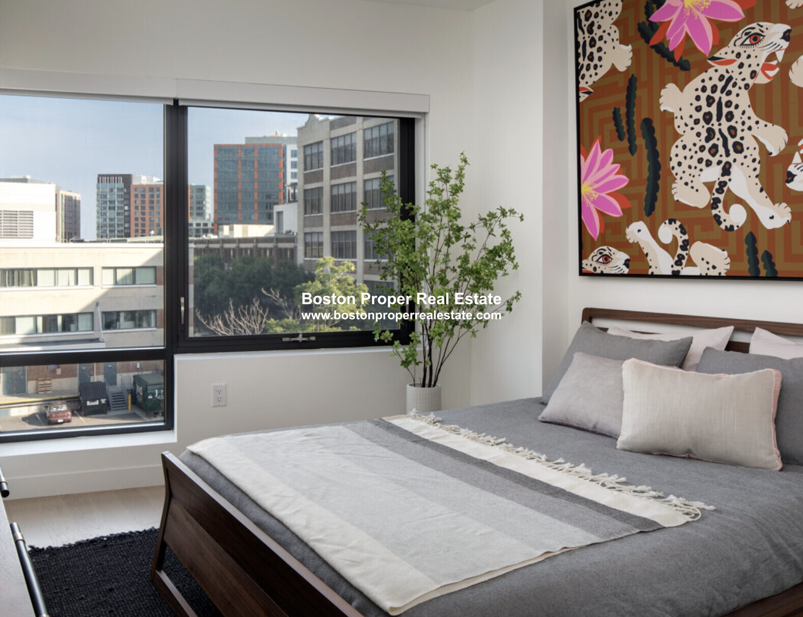 771 Beacon St, Fenway