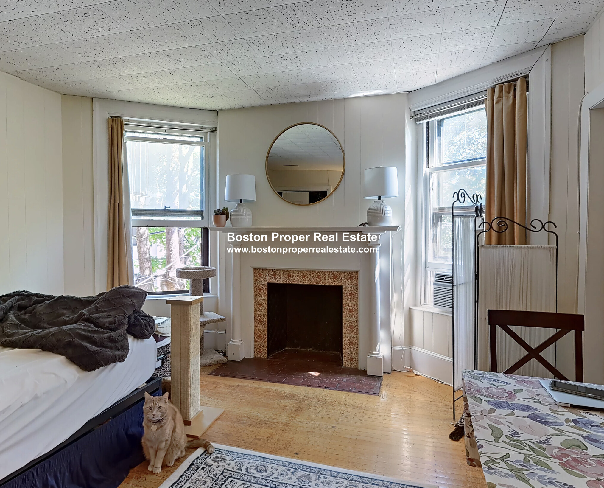 1063 Beacon St, Longwood