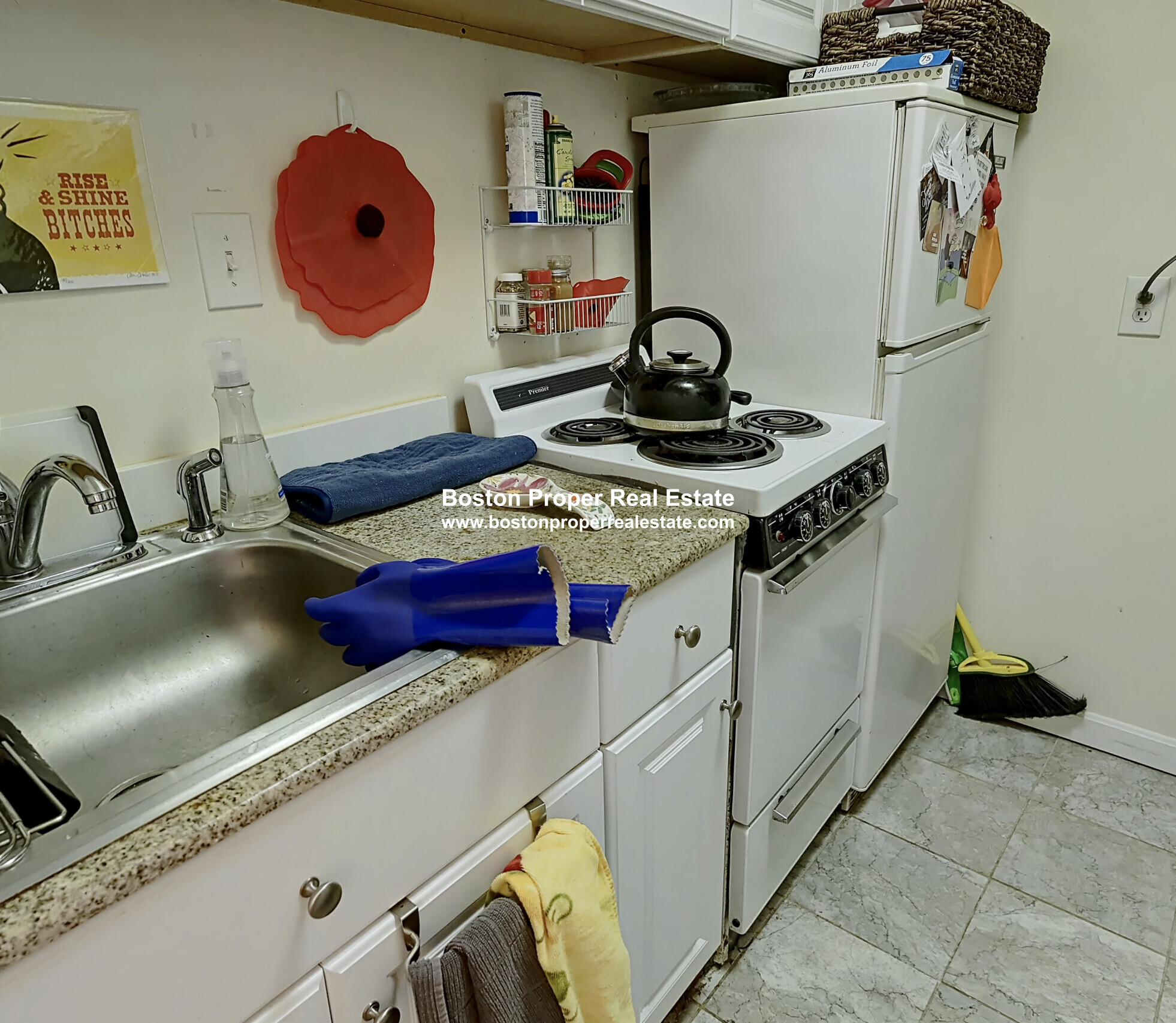 1063 Beacon St, Longwood