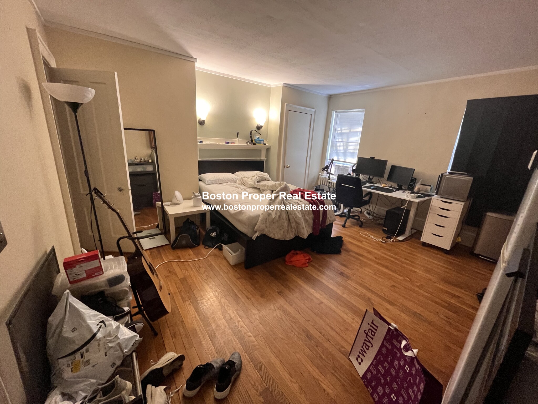 90 Myrtle St, Beacon Hill