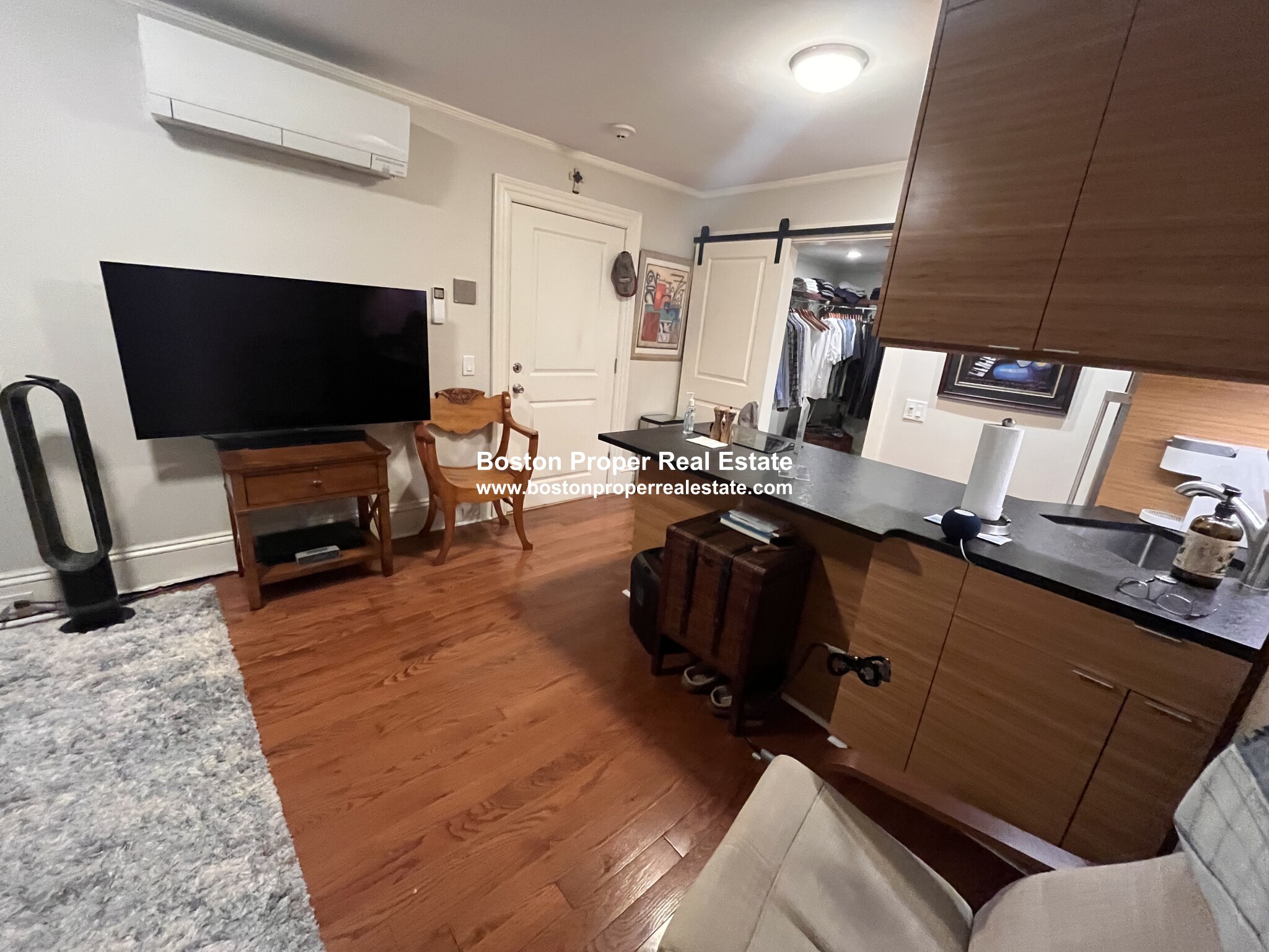 98 Myrtle St, Beacon Hill