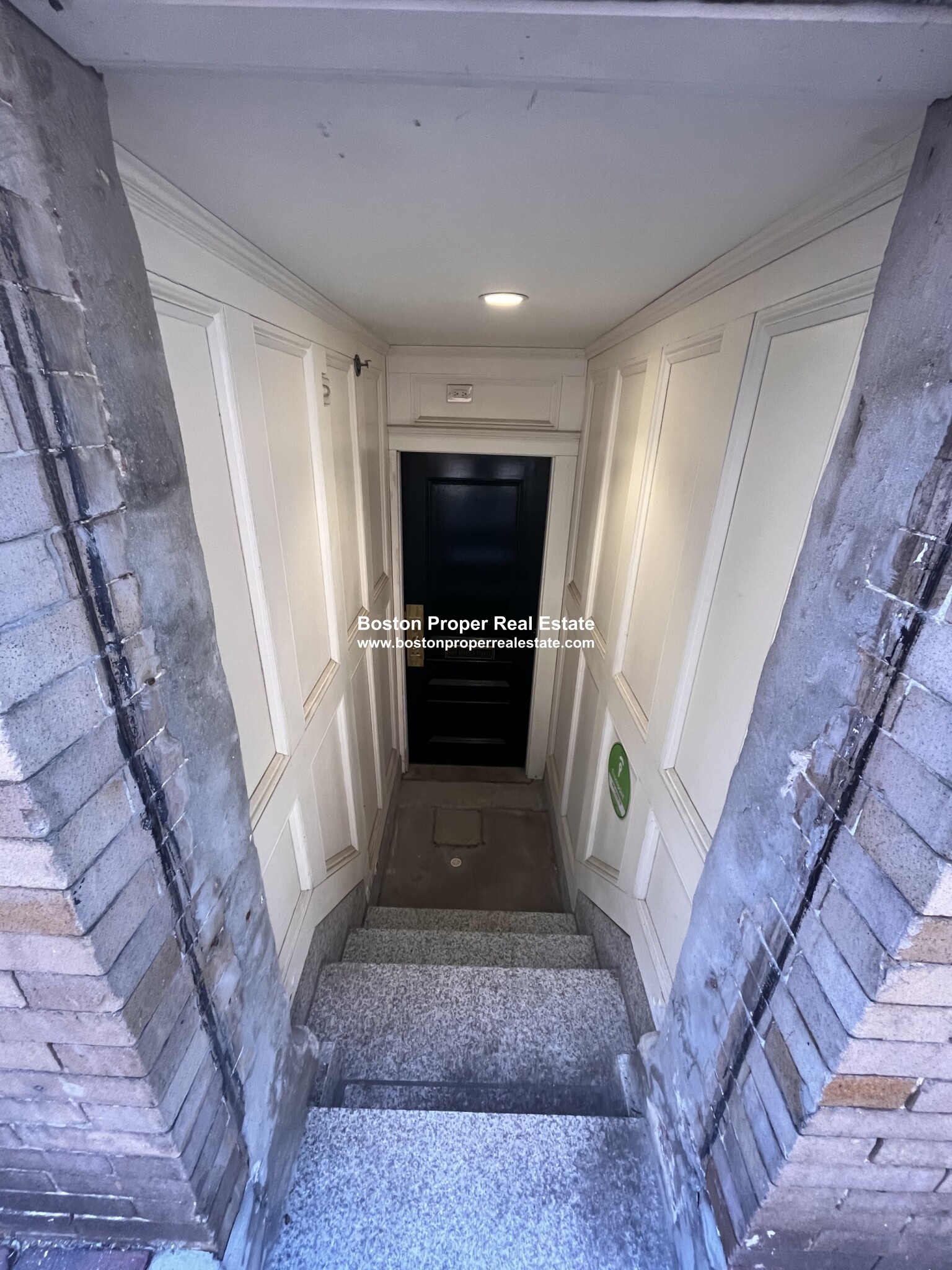 98 Myrtle St, Beacon Hill