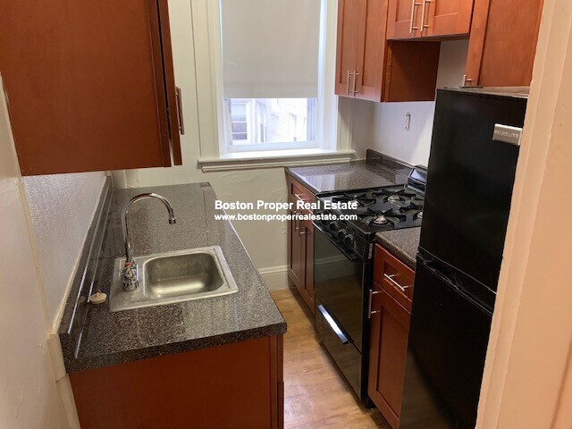 1175 Boylston St, Fenway