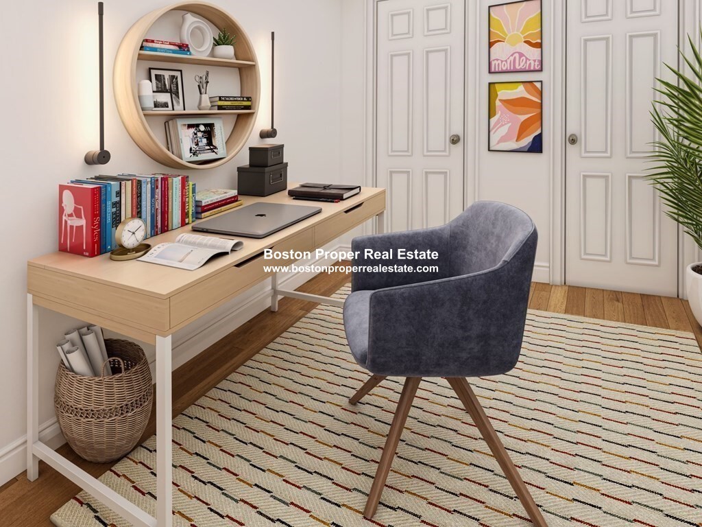 1061 Beacon St, Coolidge Corner