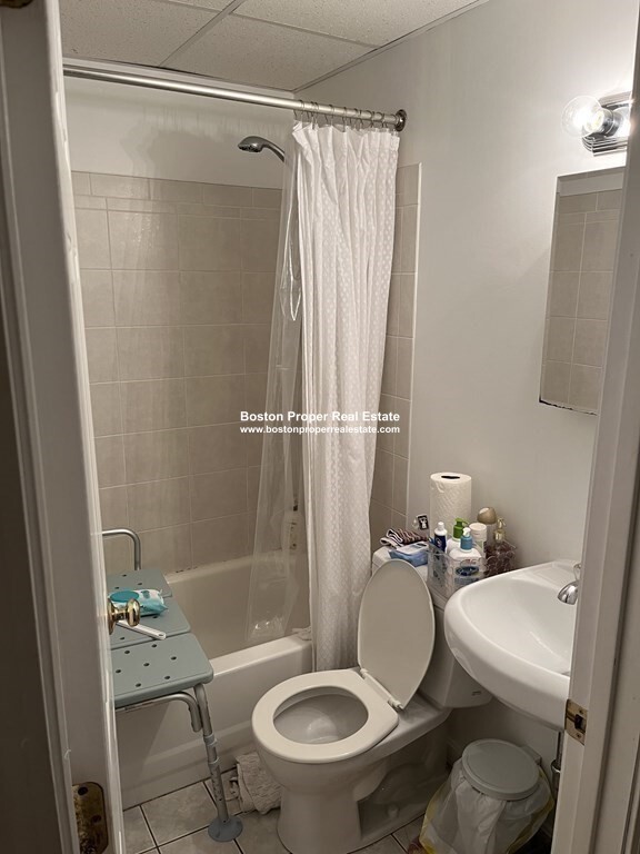 1061 Beacon St, Coolidge Corner