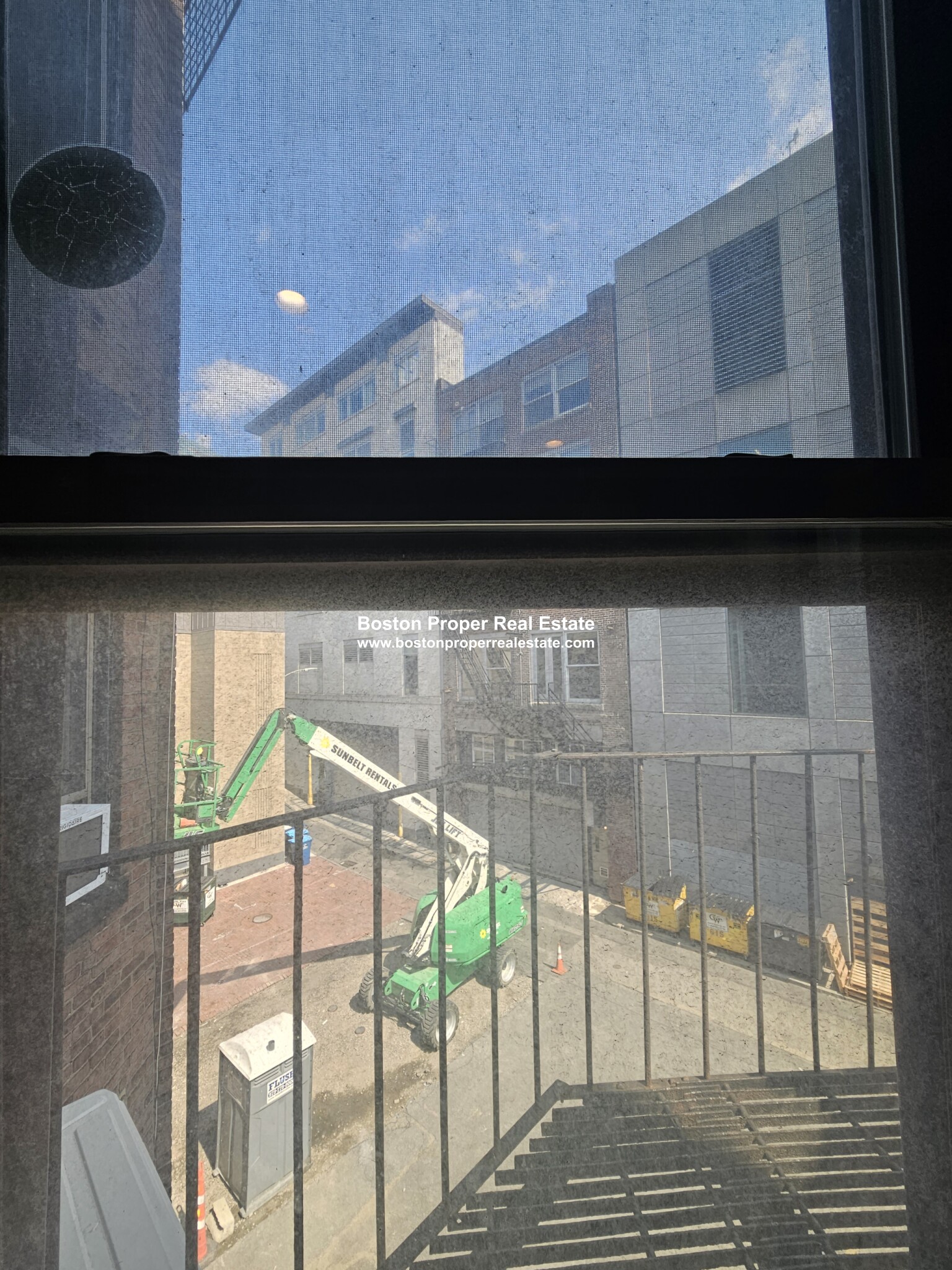 250 Newbury St, Back Bay