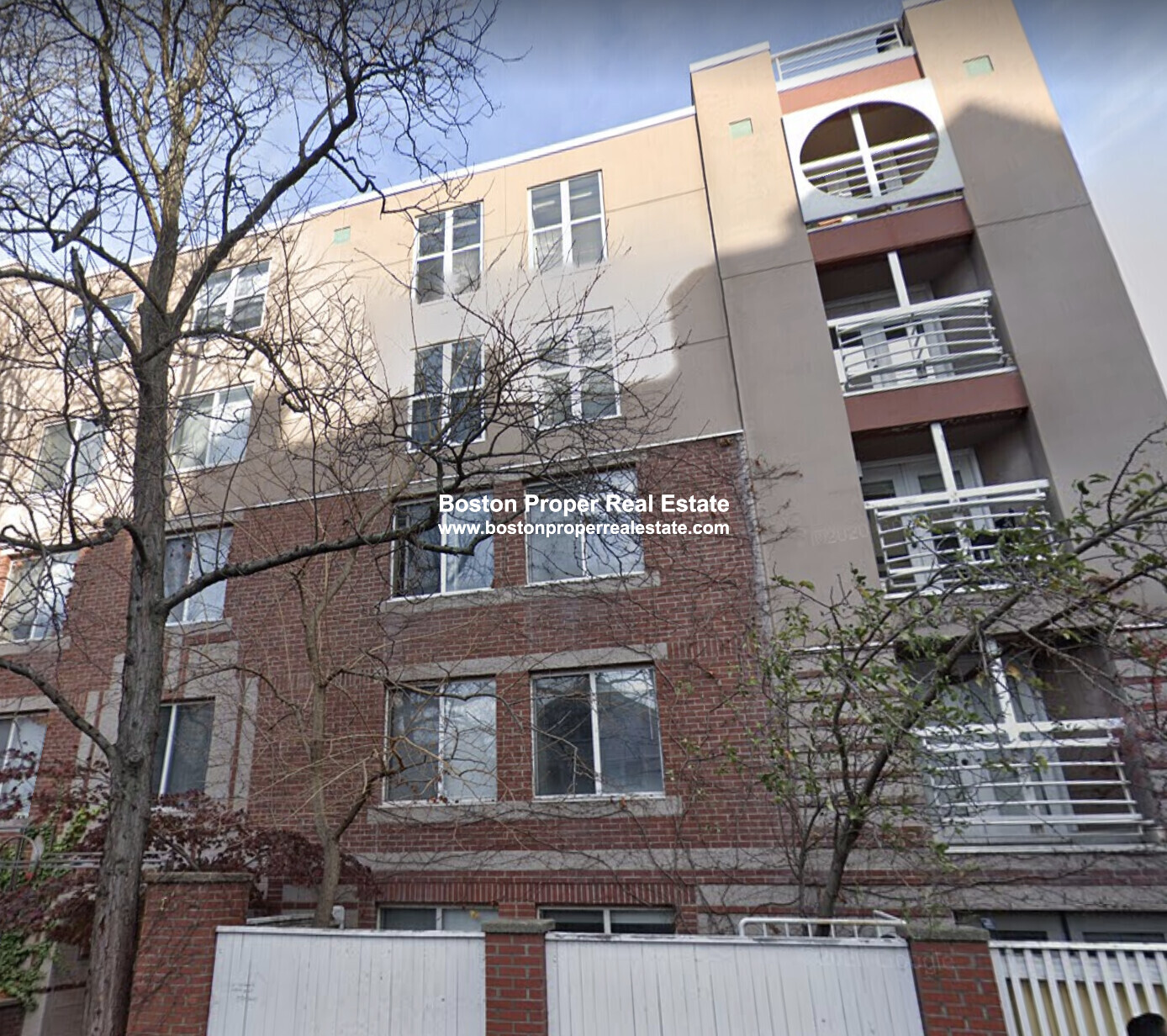 345 Franklin St, Riverside