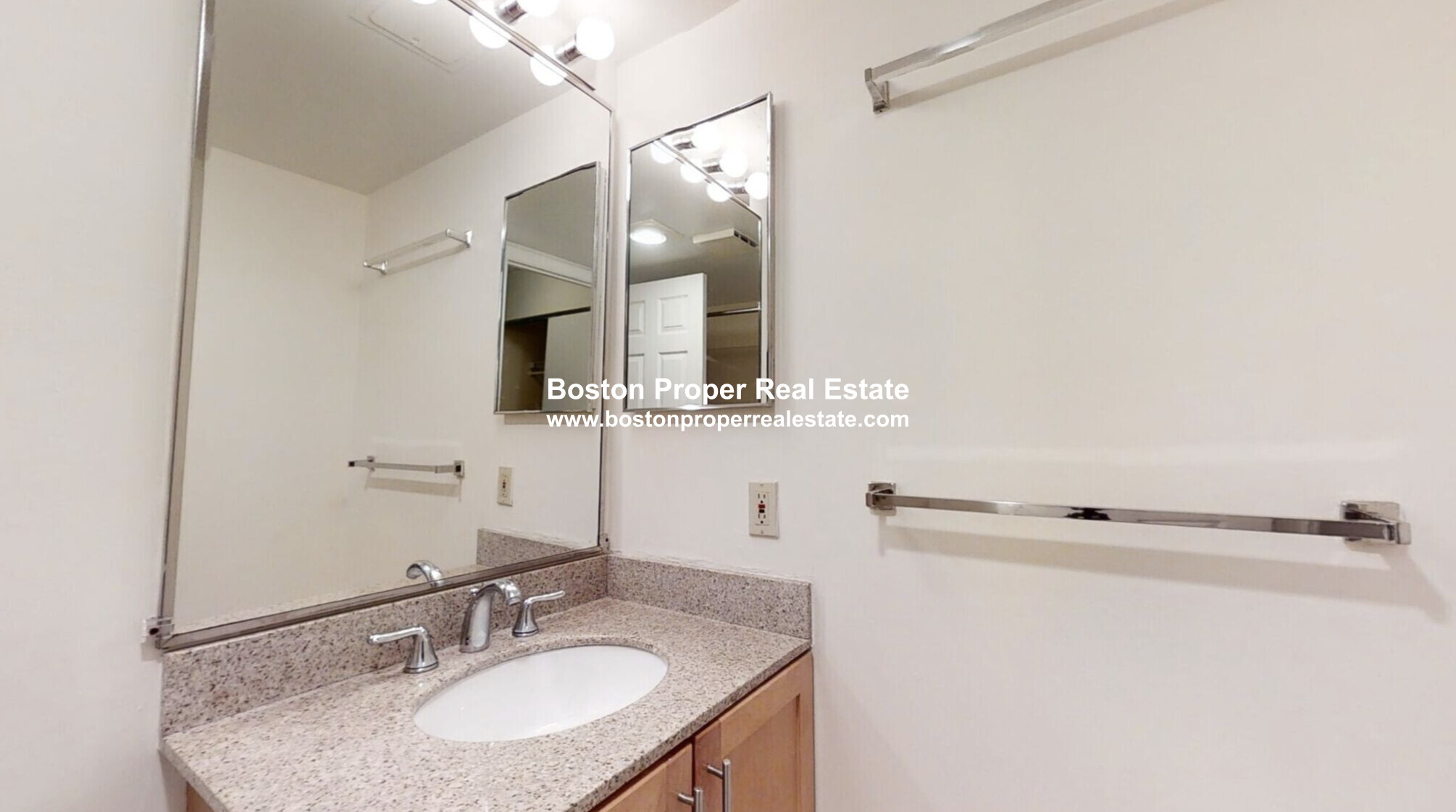 345 Franklin St, Riverside