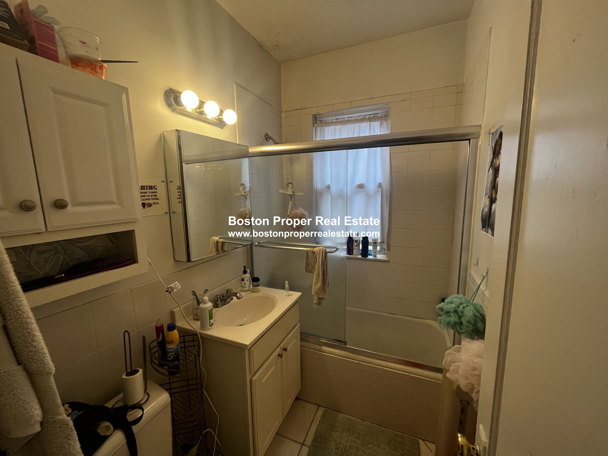 11 Melvin Ave, Brighton