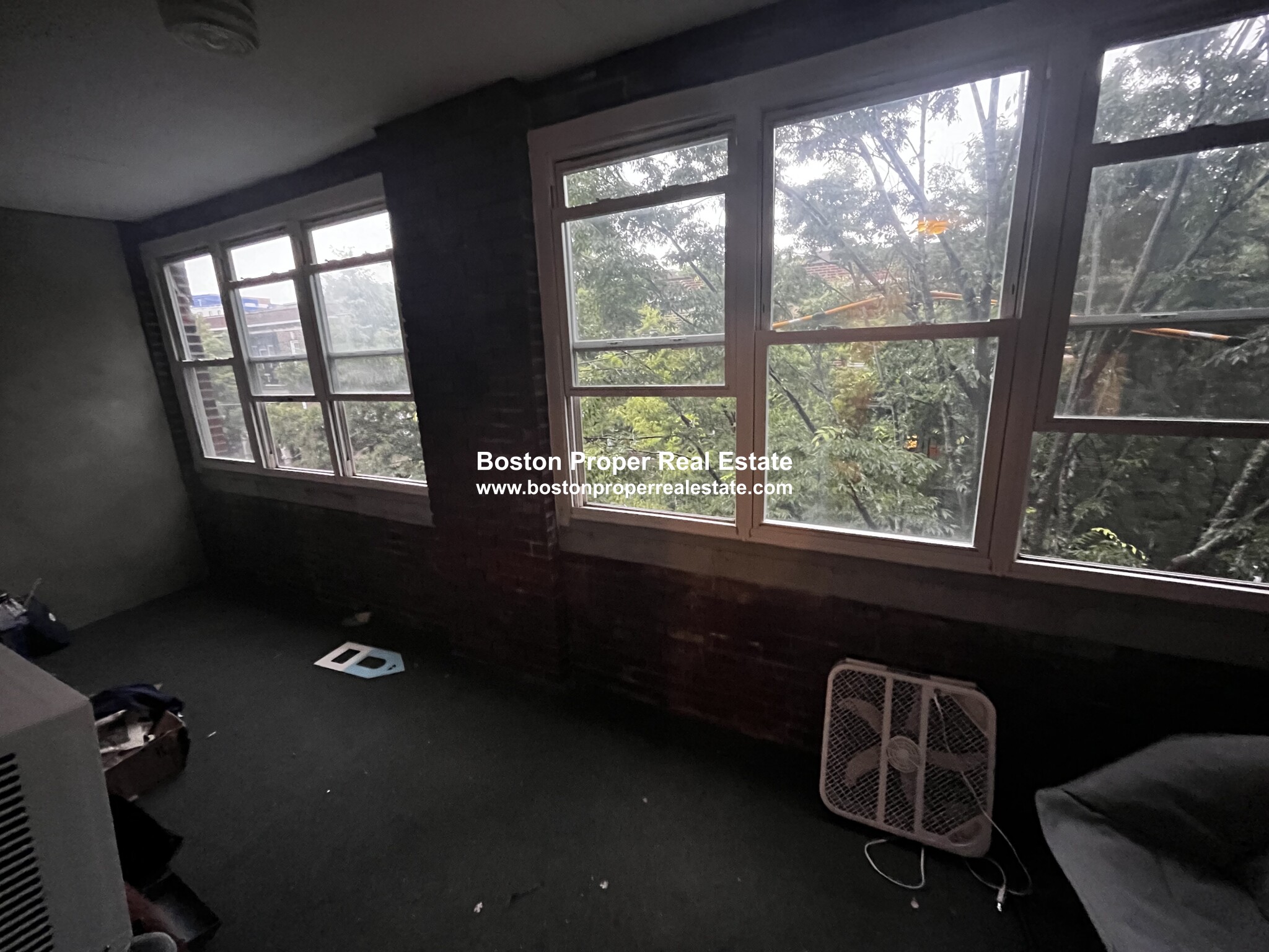 19 Melvin Ave, Brighton