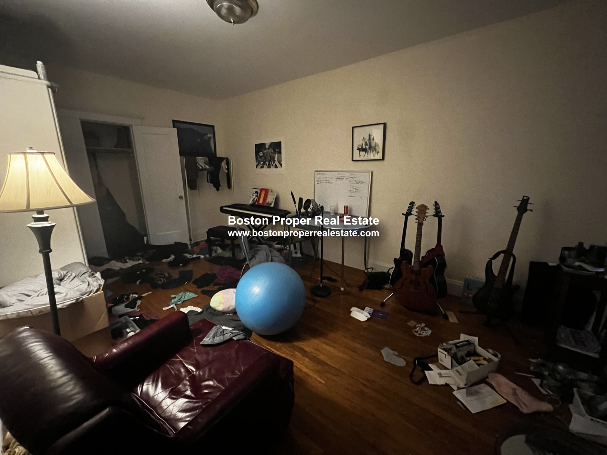 19 Melvin Ave, Brighton