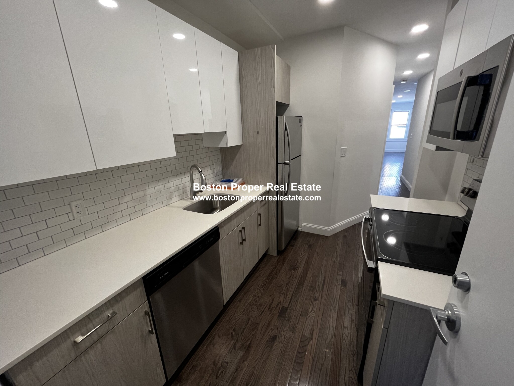 53 Joy St, Beacon Hill