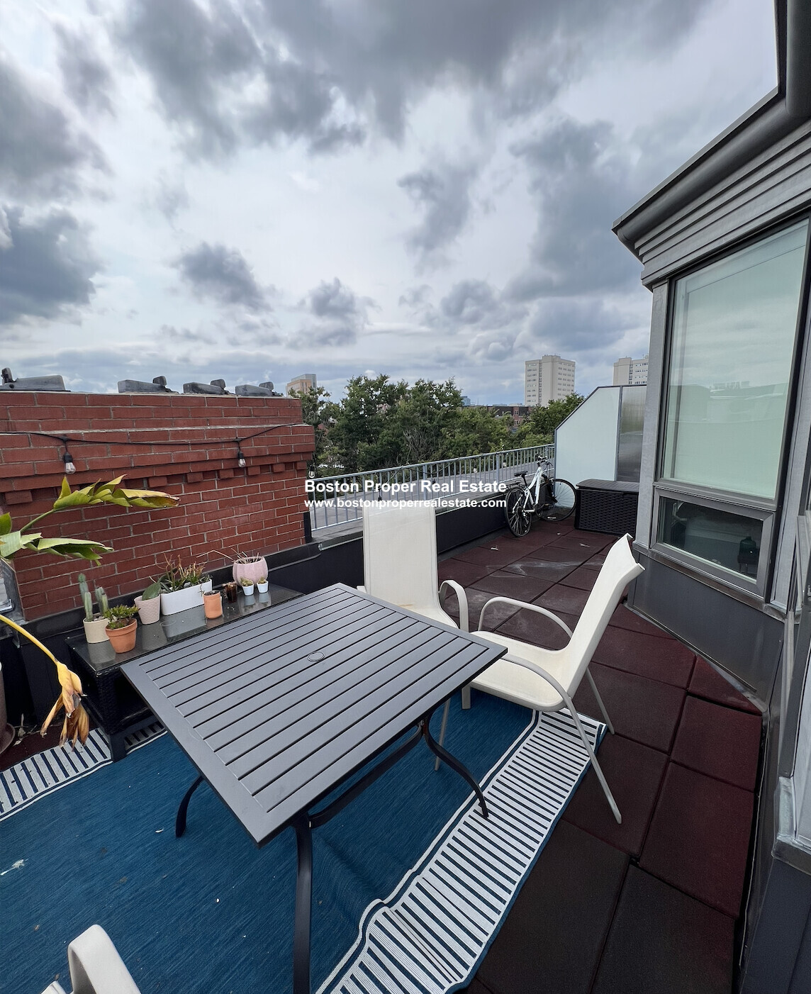 557 Columbus Ave, South End