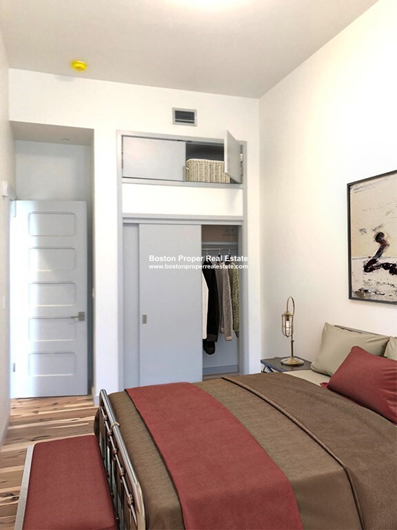 163 Newbury St, Back Bay