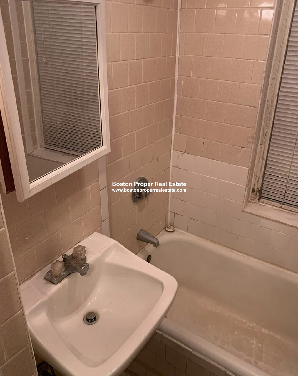 44 Joy St, Beacon Hill