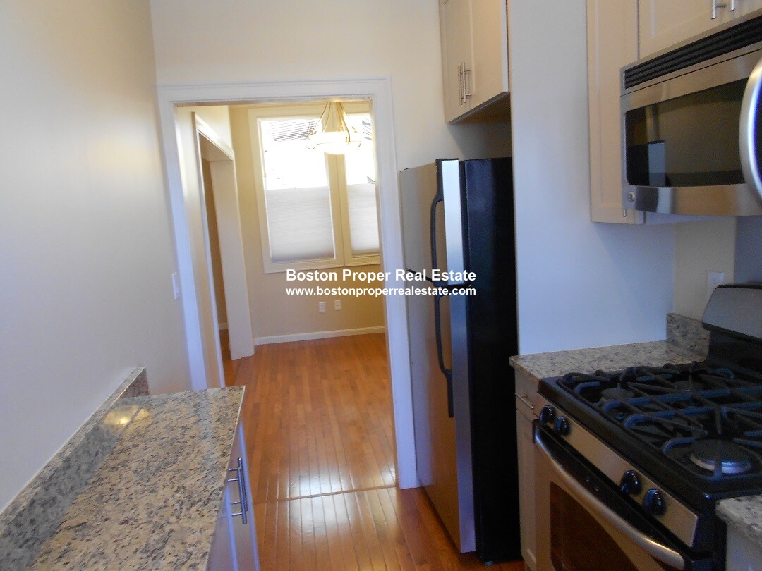 18 Haviland St, Fenway