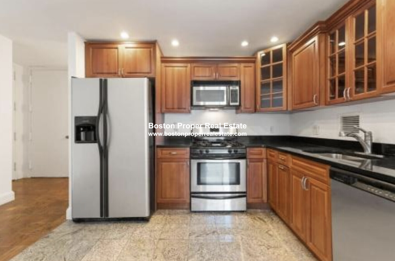 65 East India Row, Waterfront