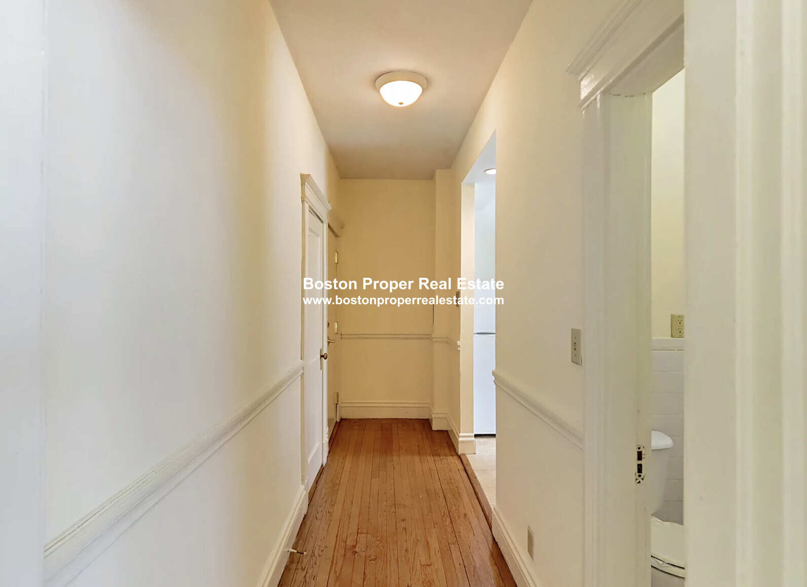 16 Queensberry St, Fenway