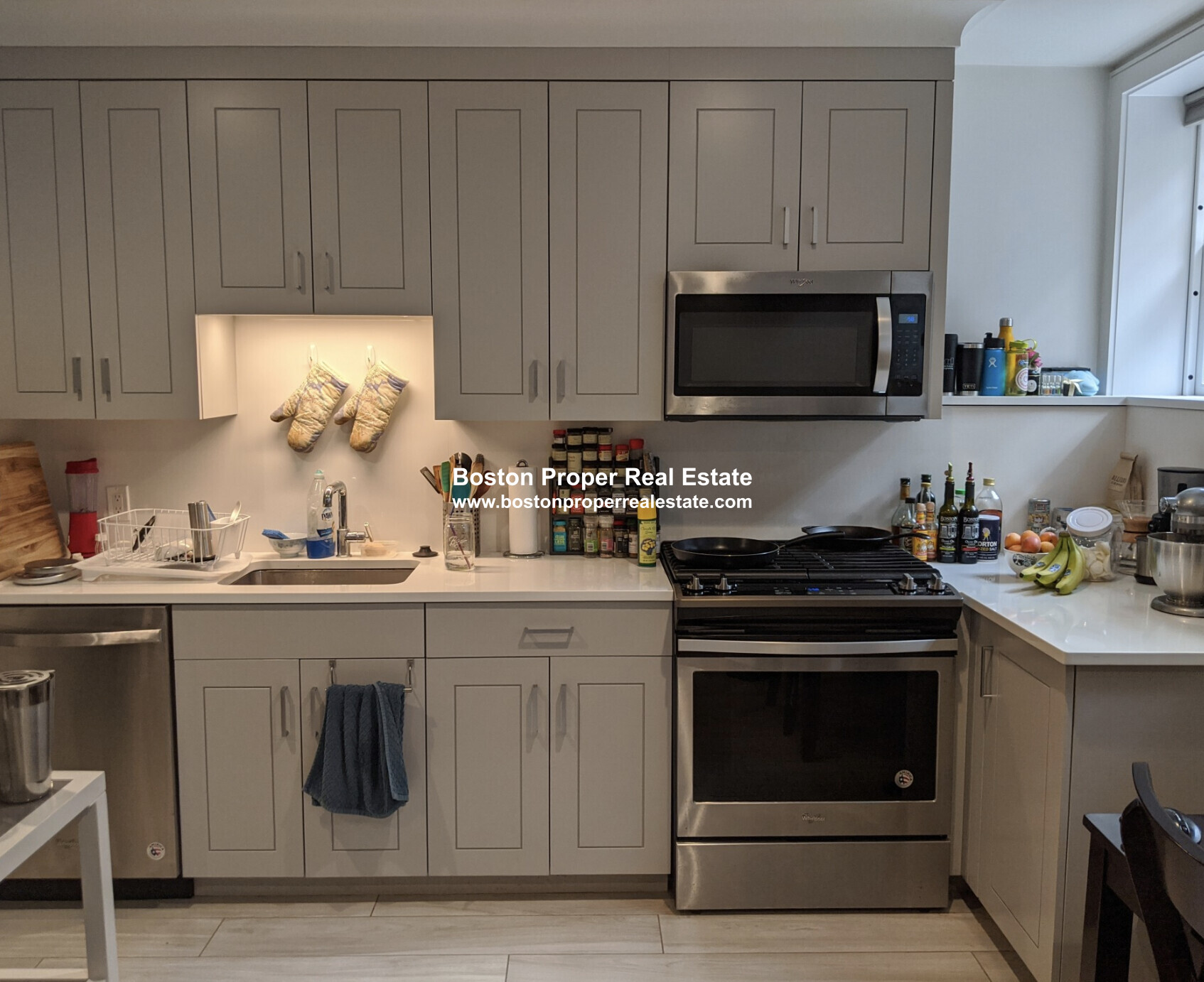 11 Ridgeway Ln, Beacon Hill