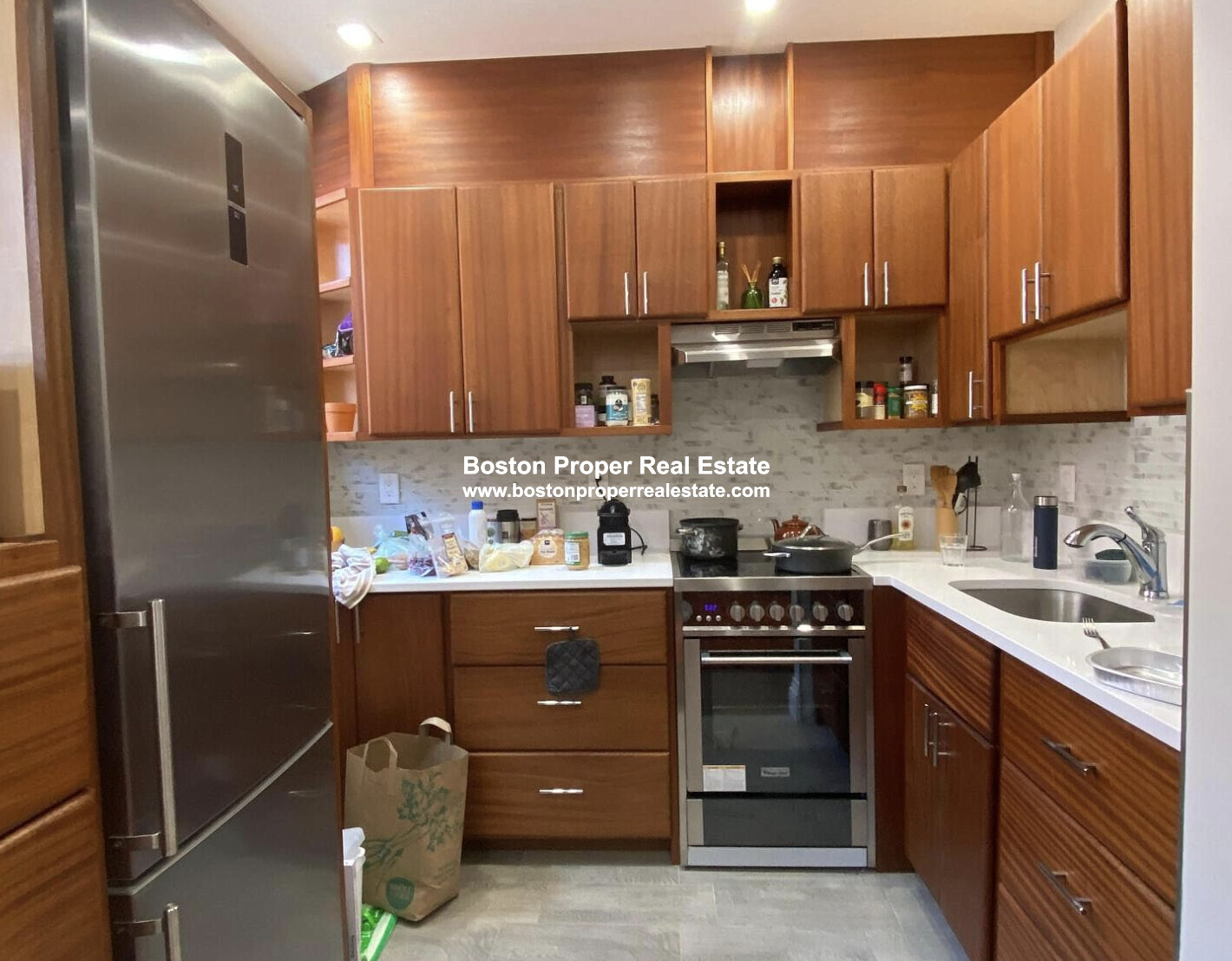 33 Gloucester St, Back Bay