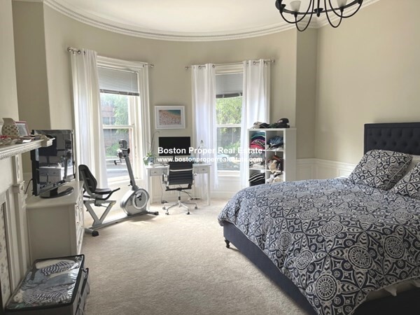 470 Beacon St, Back Bay