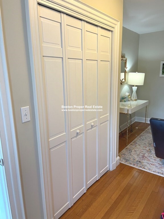 470 Beacon St, Back Bay