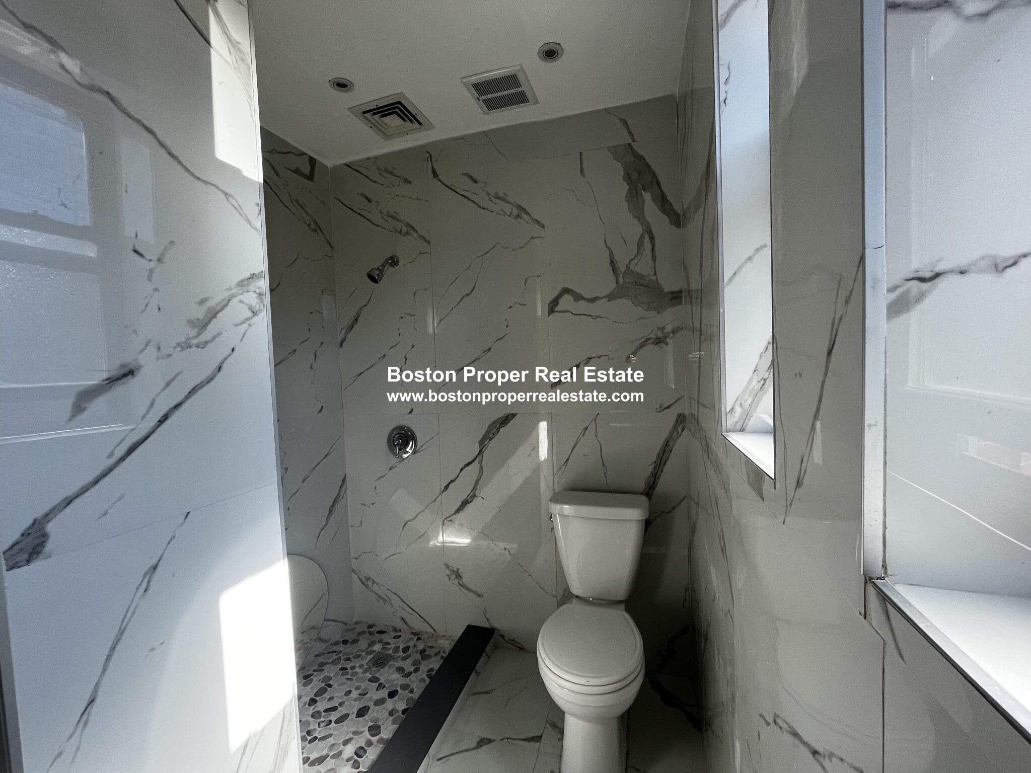 36 Gloucester St, Back Bay