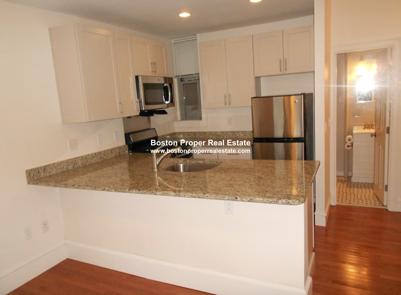 49 Burbank St, Fenway