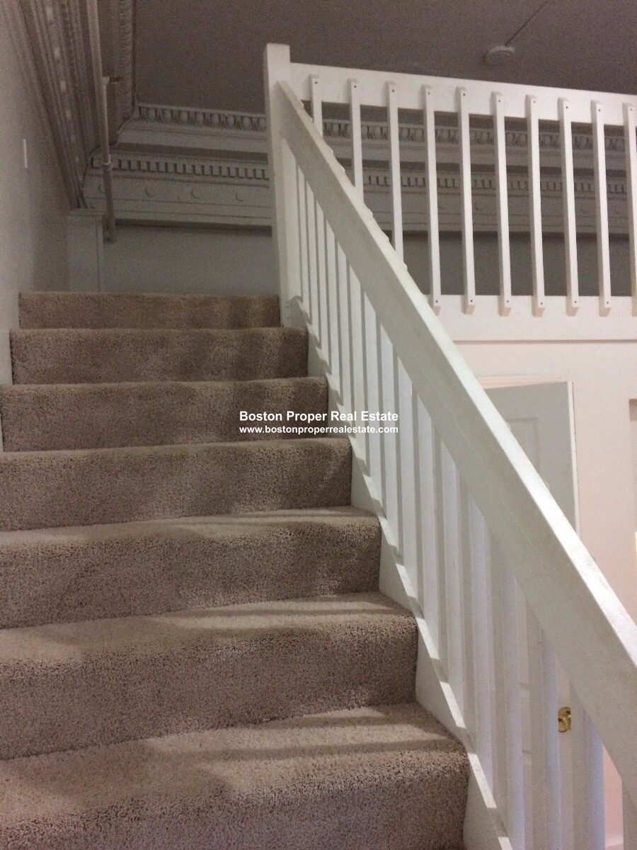 91 Westland Ave, Fenway