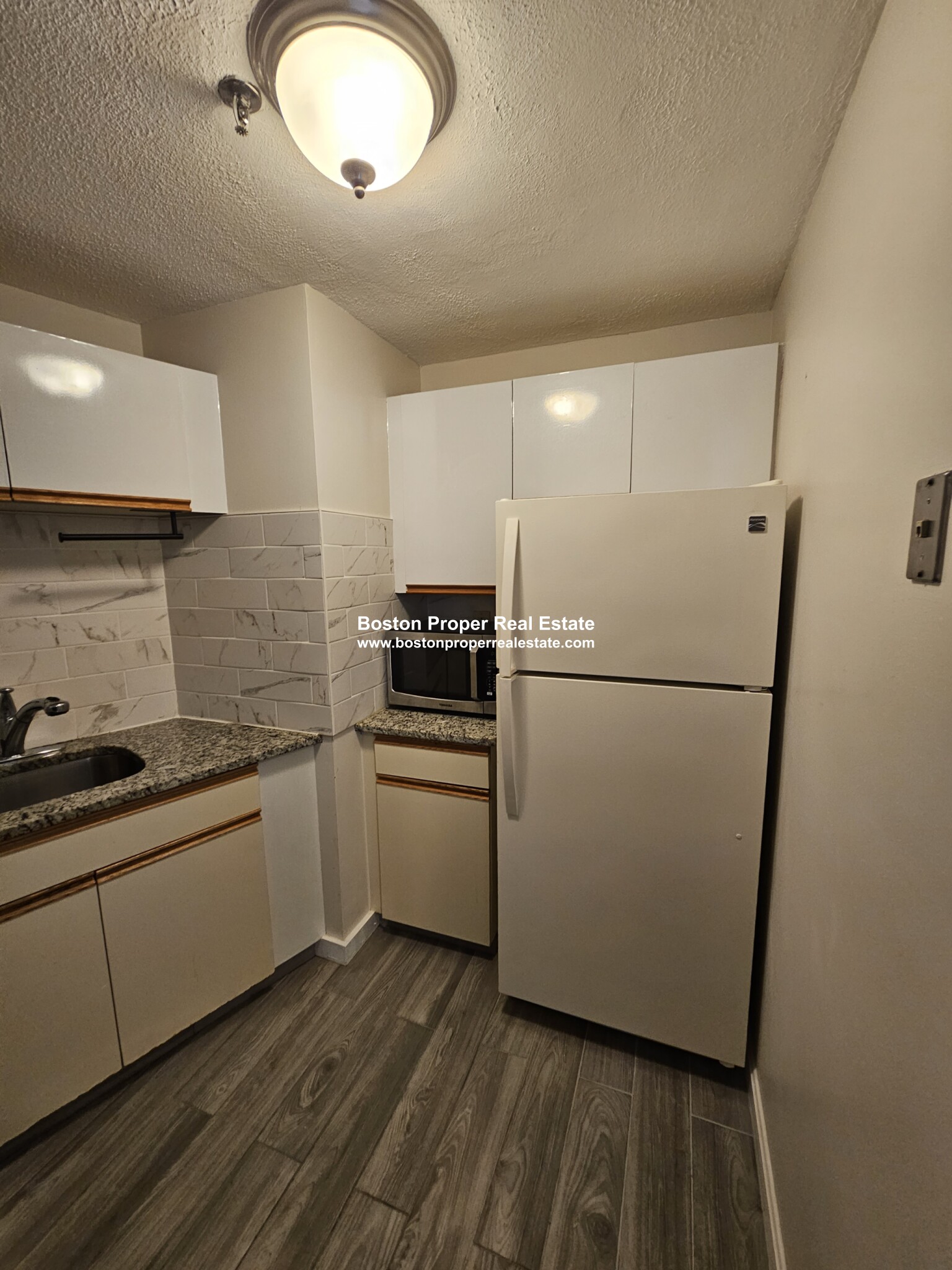 90 Quincy Shore Dr, North Quincy