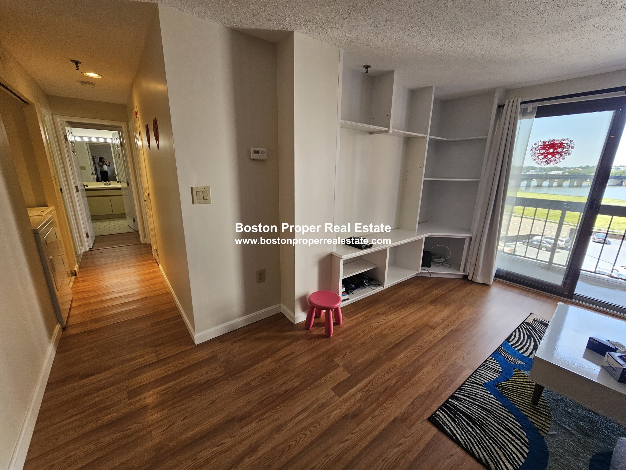 90 Quincy Shore Dr, North Quincy