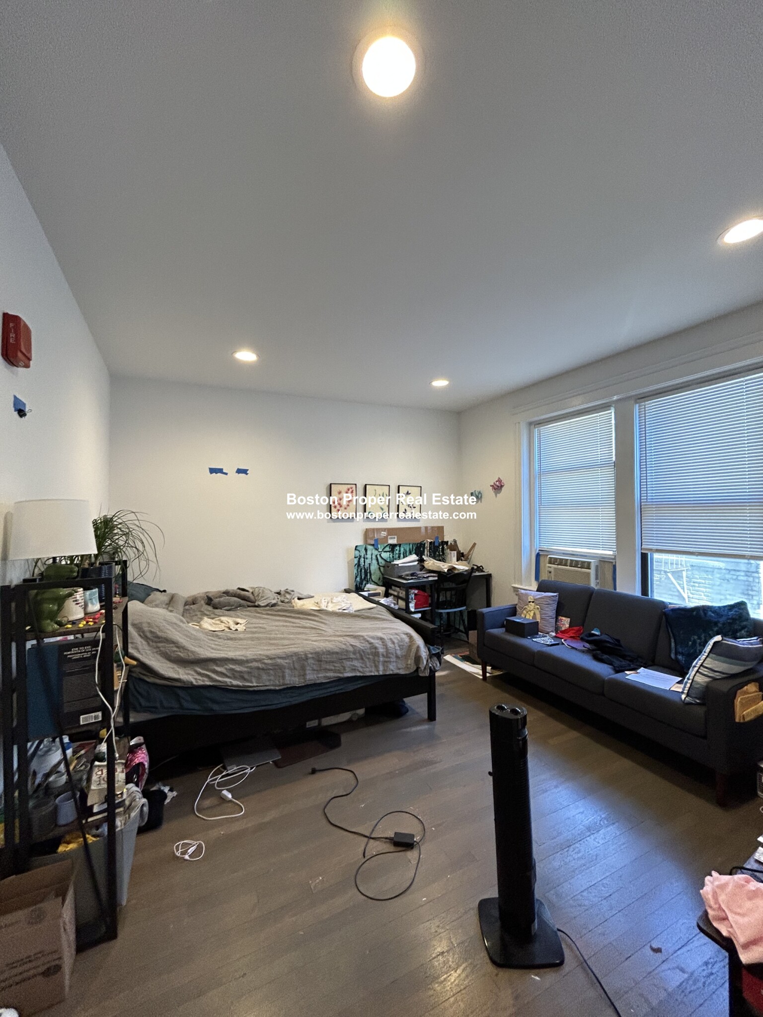 19 Peterborough St, Fenway