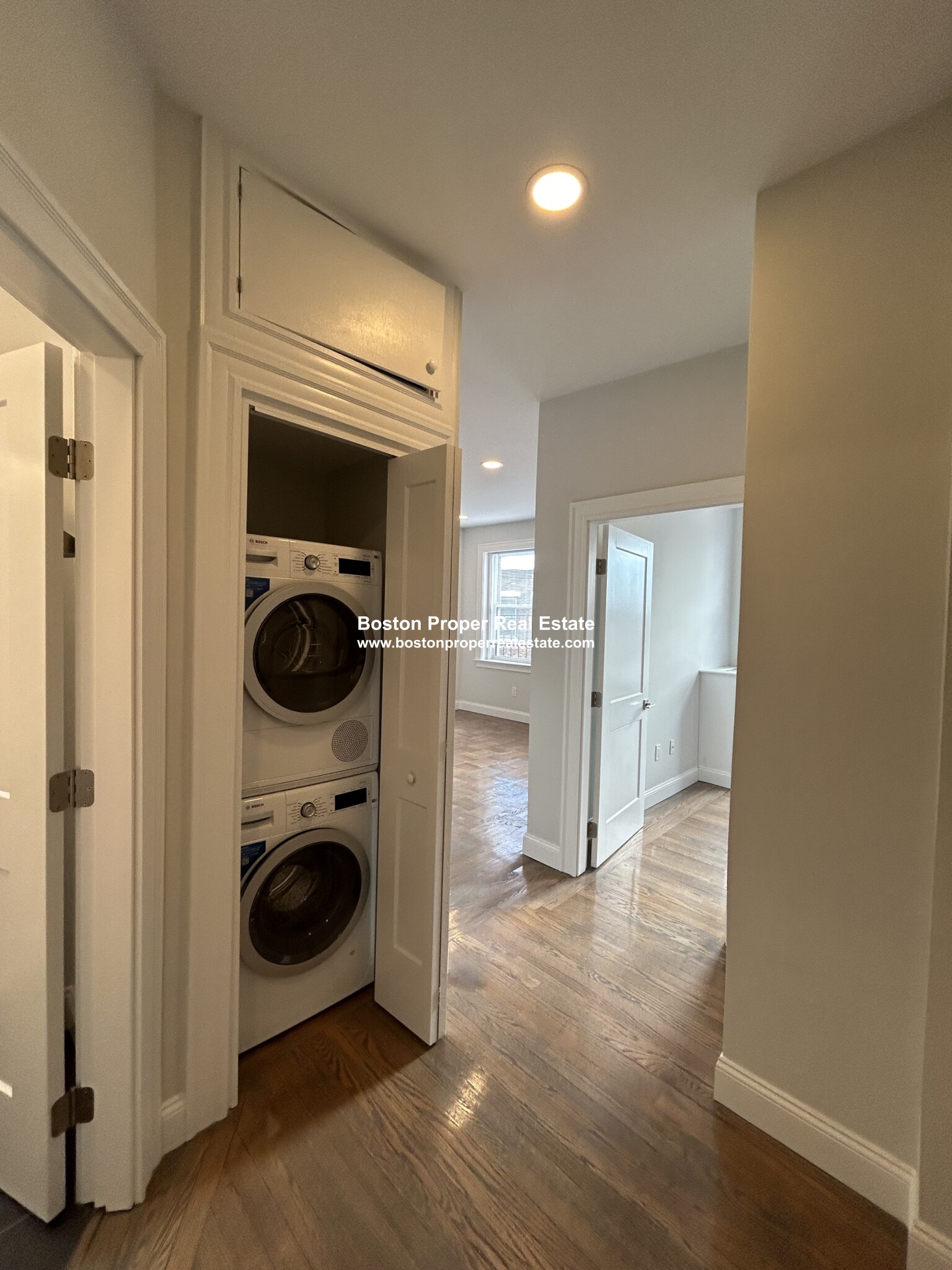 20 Queensberry St, Fenway