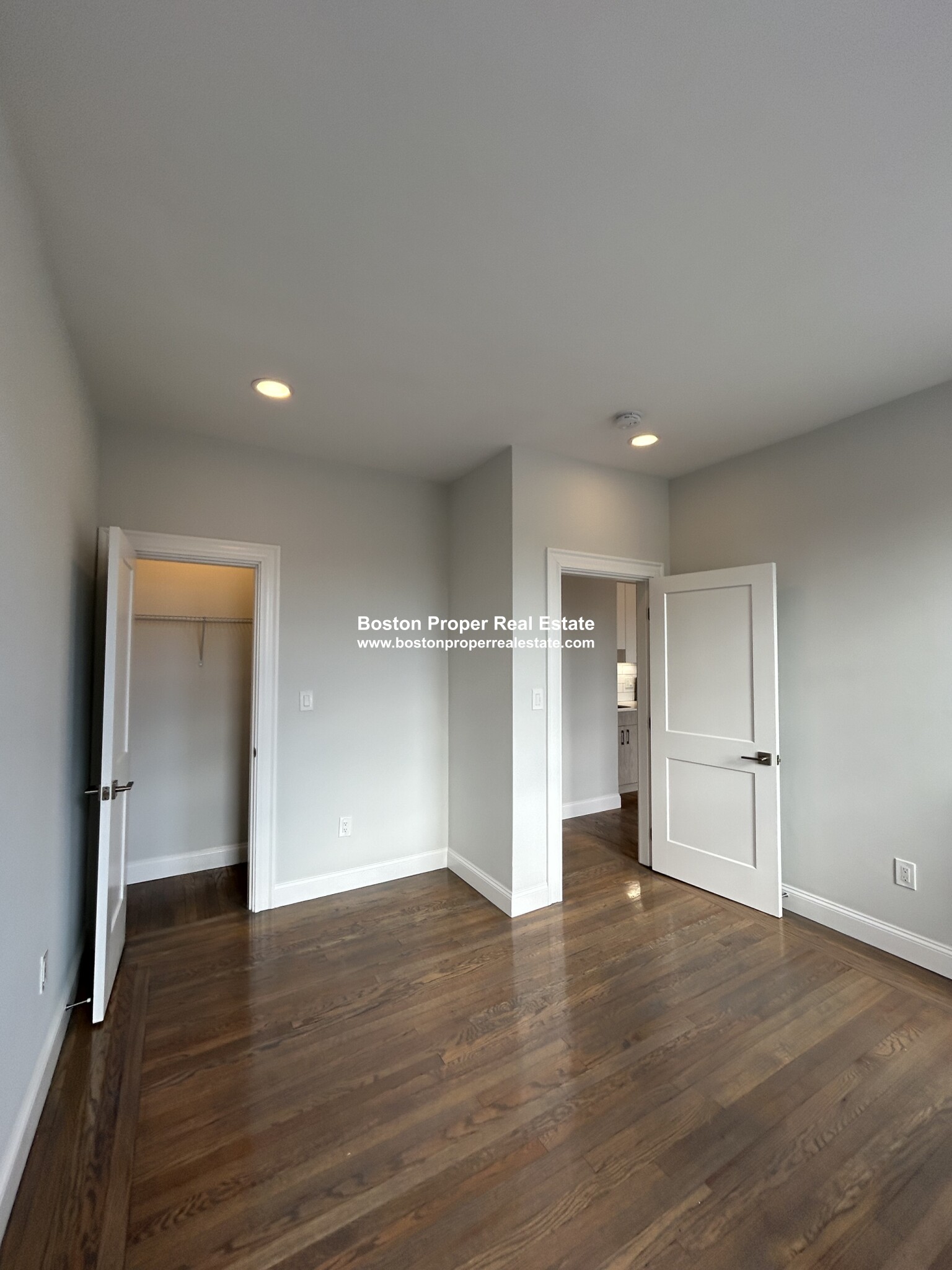 20 Queensberry St, Fenway