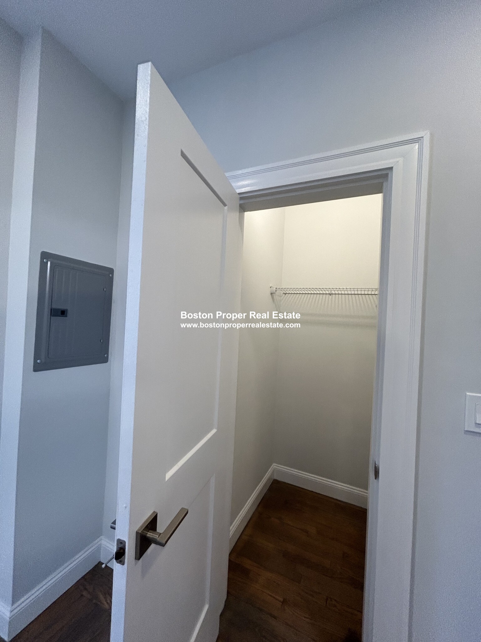 20 Queensberry St, Fenway