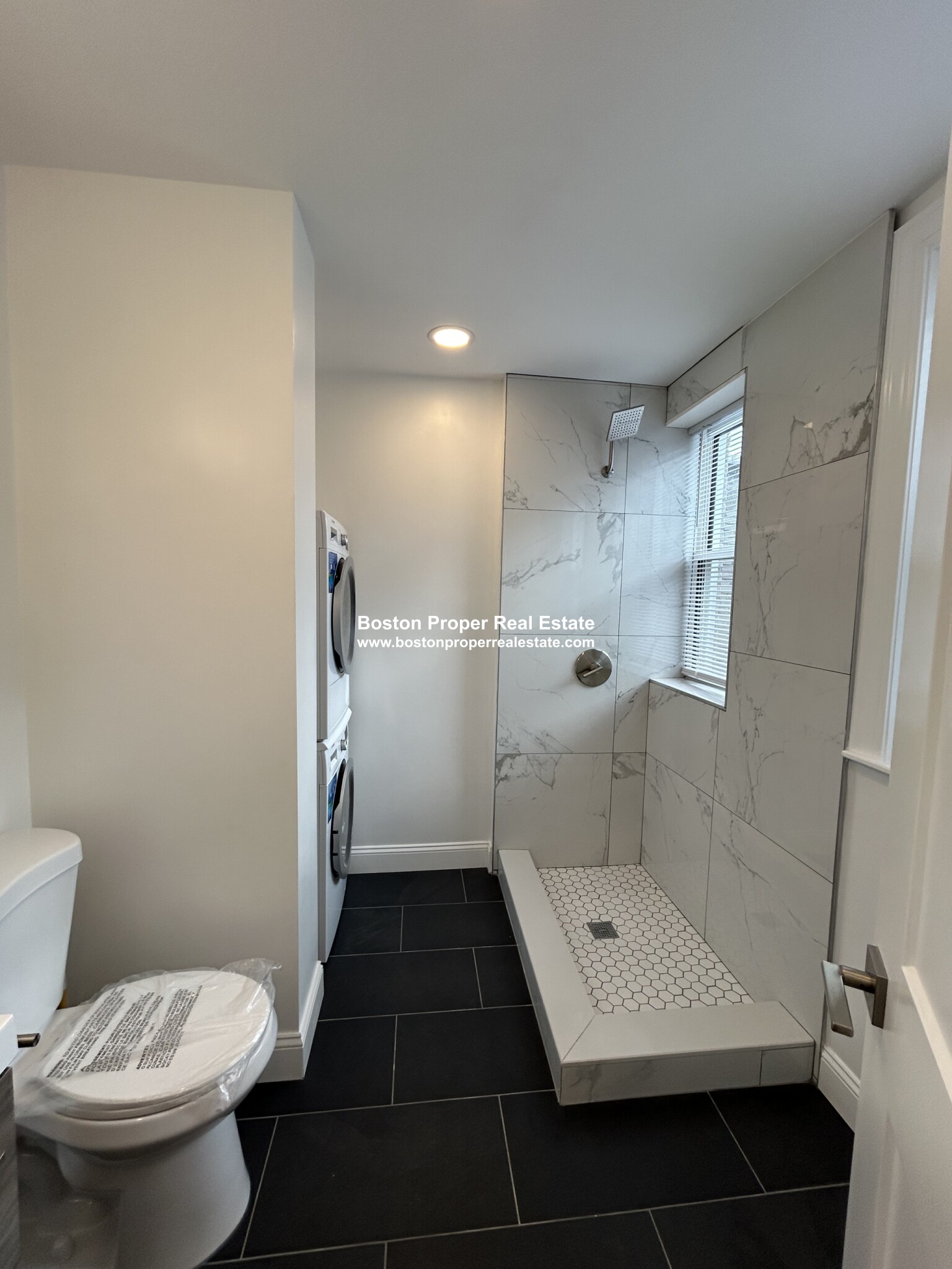 55 Queensberry St, Fenway