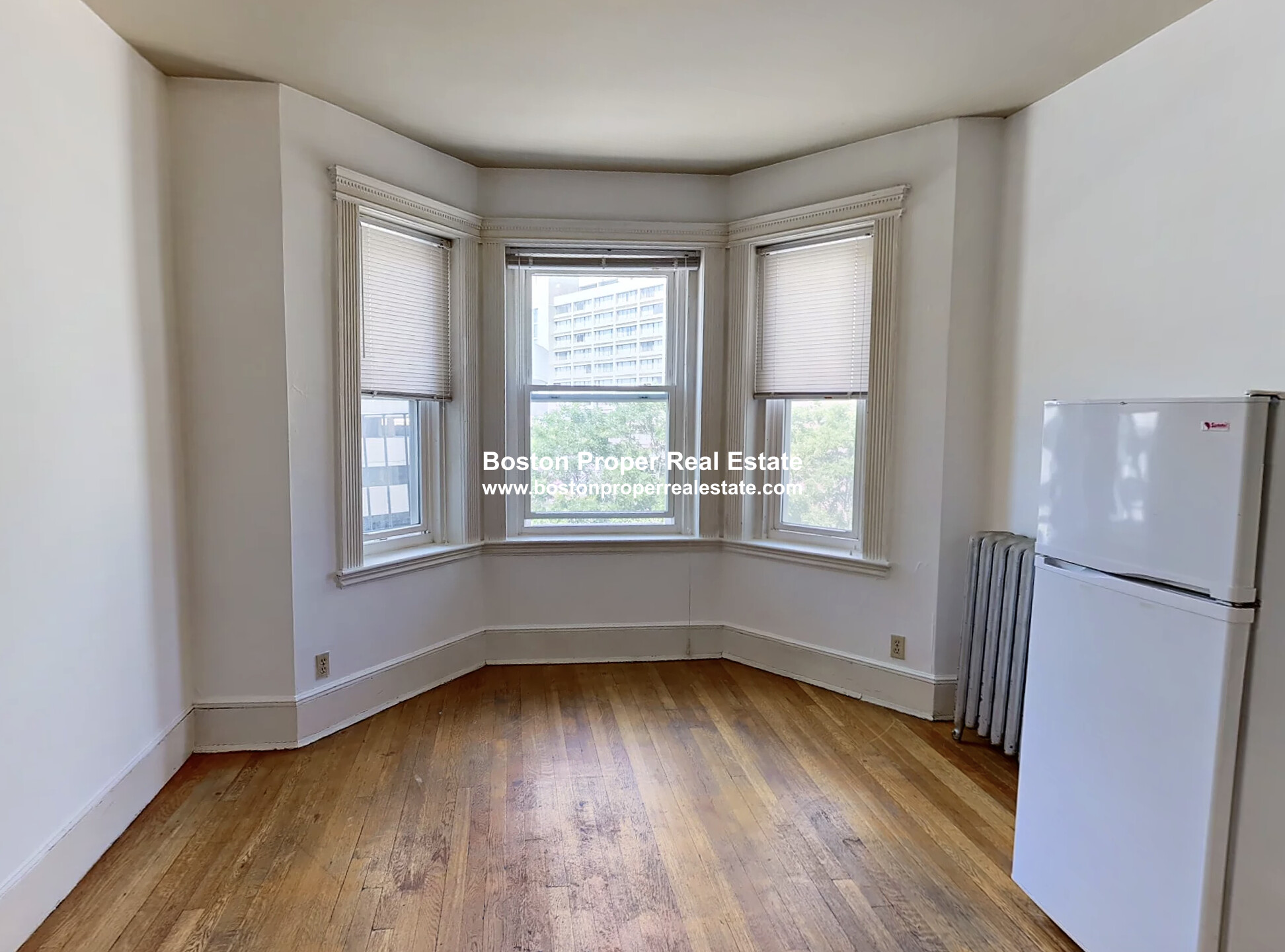 28 Westland Ave, Fenway