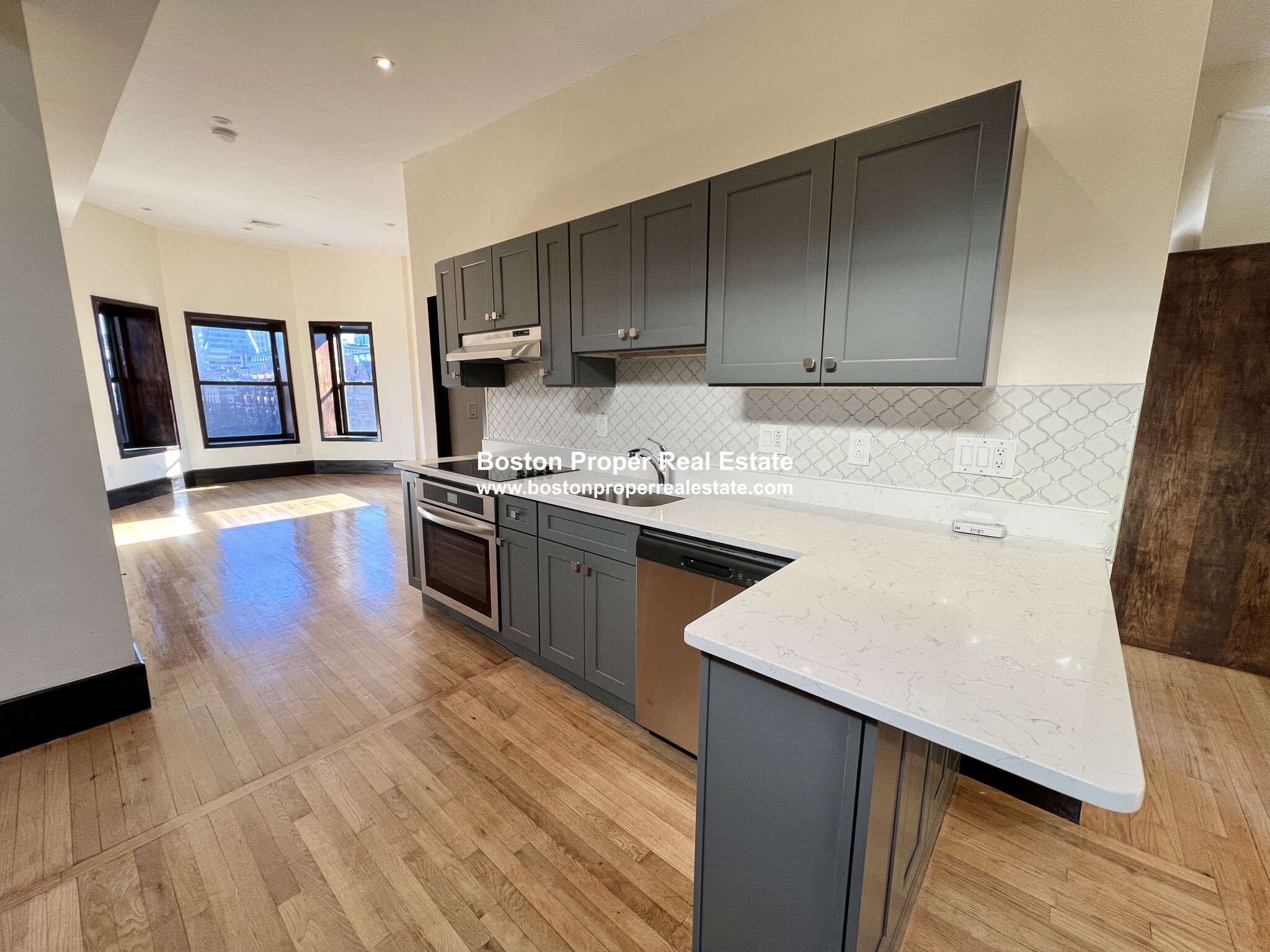 36 Gloucester St, Back Bay